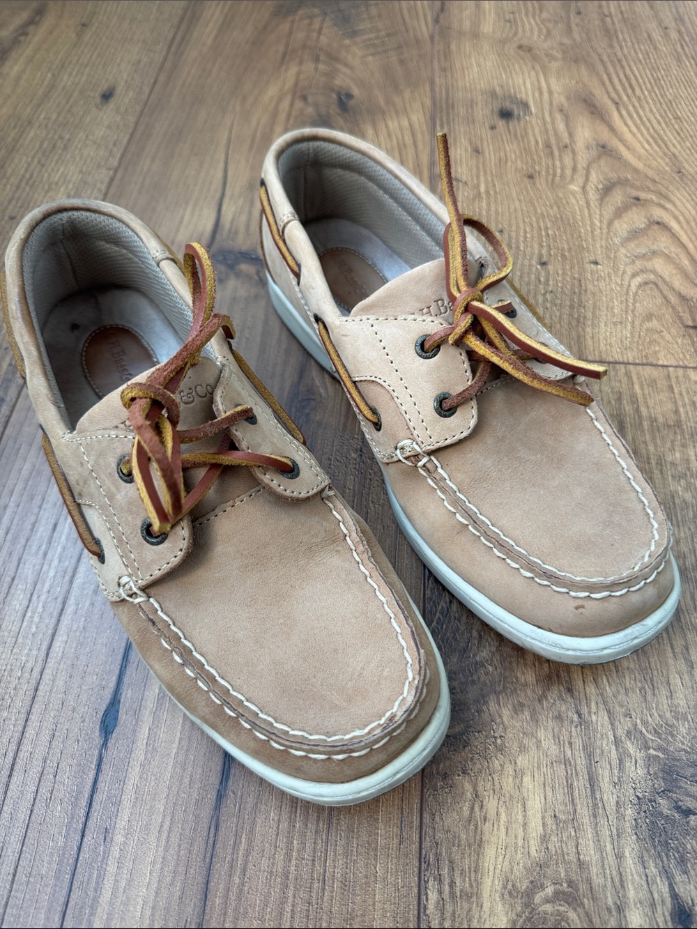 G.H. Bass & Co women’s boat shoes, size 7